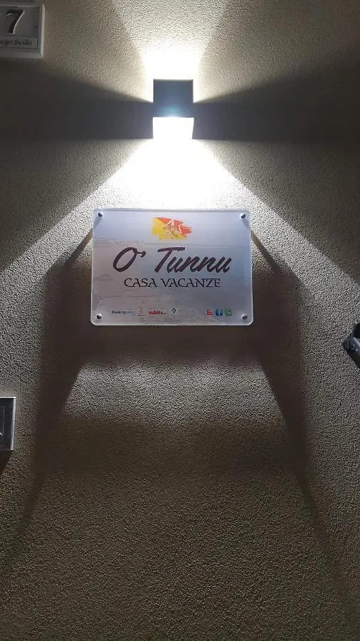 Casa vacanze - O Tunnu Avola